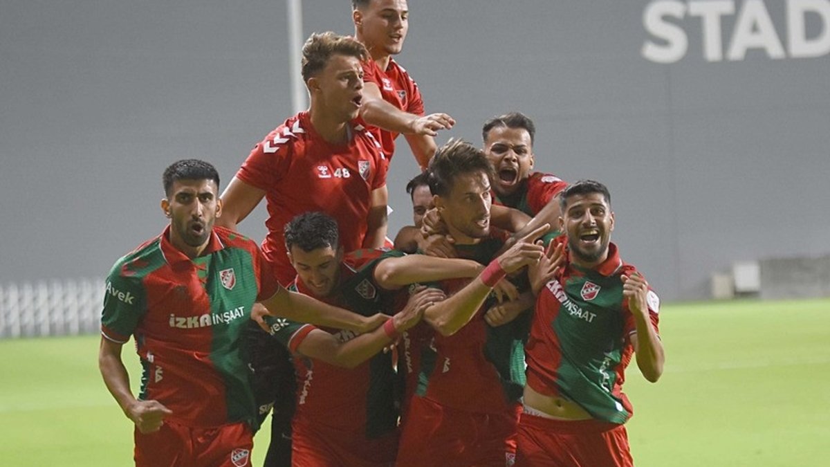 Futbol Ahmet Yimsek’e emanet