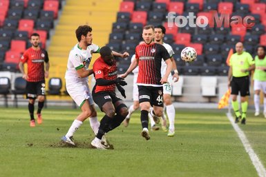 Galatasaray'la transfer kapışması! Sergen Yalçın onu istedi