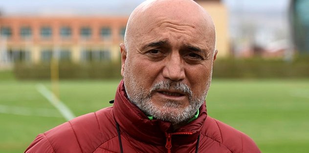 Hikmet Karaman'dan Galatasaray'a taş