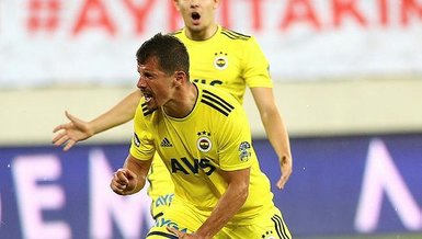 Emre Belözoğlu Süper Lig'de dört farklı onyılda gol atan ilk futbolcu oldu!
