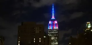 Empire State Barça’nın renklerine büründü