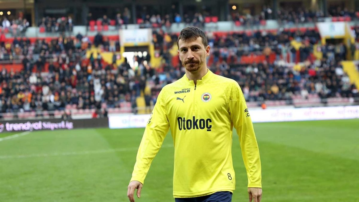 Mert Hakan Yandaş'tan paylaşım!