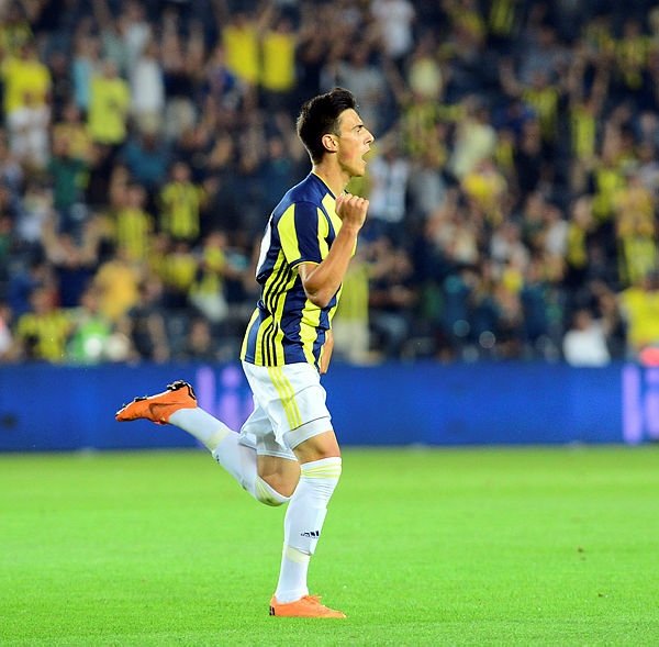 Eljif Elmas'ın İlginç hikayesi! Fenerbahçe'ye gelirken...