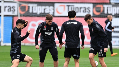 Maç saatini bekliyor