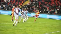 Trabzon kalesini gole kapatamıyor