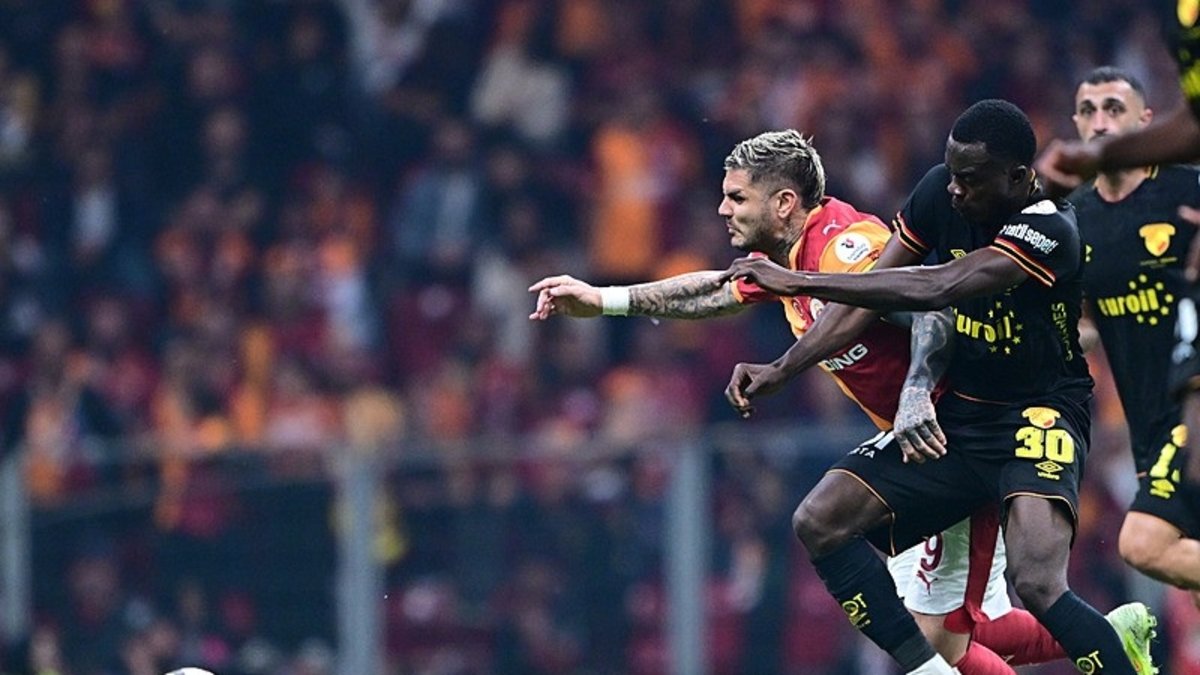 Dennis ilk 11'e döndü