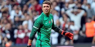 Muslera’dan Sneijder’e mesaj