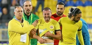 Mustafa ağladı ağlattı