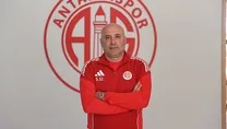 Sırada Gümrük var