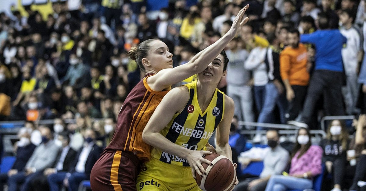Fenerbahce Safiport Galatasaray 107 62 Mac Sonucu Fotomac