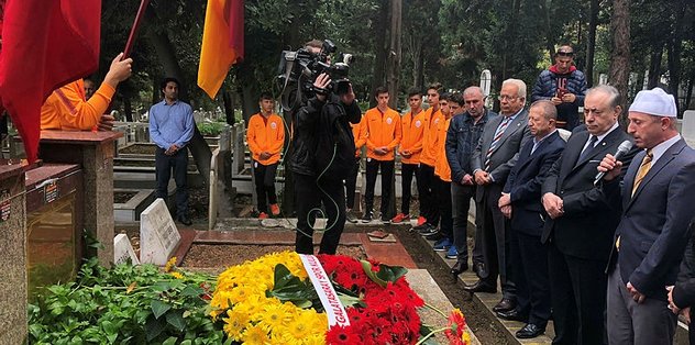Galatasaray'dan Ali Sami Yen ve Süleyman Seba'ya ziyaret