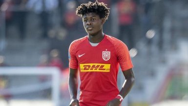 TRANSFER HABERİ: Trabzonspor'a 20'lik orta saha! Görüşmeler sıklaştı