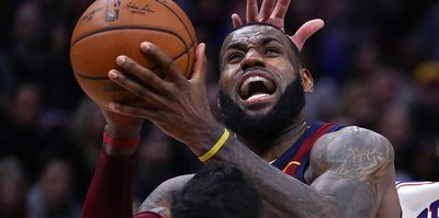 NBA: LeBron James scores 51 as Lakers beat Heat