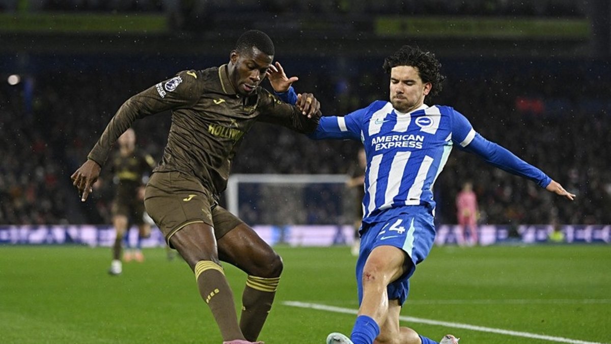 Ferdi'li Brighton geriden gelerek kazandı!