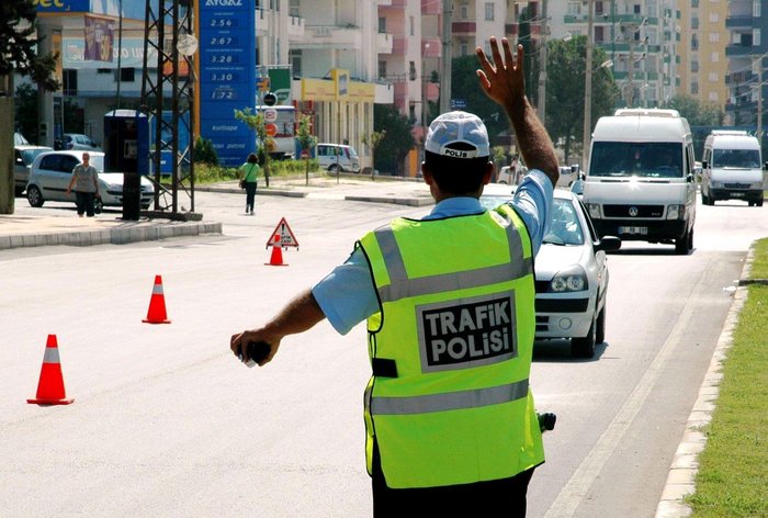 29-ekim-kapali-yollar-29-ekim-2022-ankara-istanbul-izmir-trafige-kapali-yollar-listesi-cumhuriyet-bayrami-alte-1667021073615.jpeg