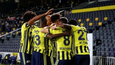 Fenerbahçe kritik virajda! İşte Erol Bulut'un Erzurumspor maçı 11'i