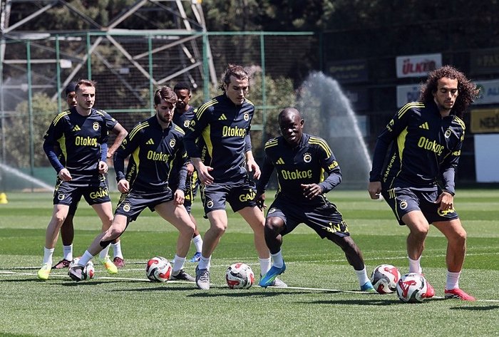 tumosan-konyaspor-fenerbahce-maci-canli-ztk-maci-ne-zaman-saat-kacta-hangi-kanalda-1776775937379.jpeg Konyaspor-Fenerbahçe maçı muhtemel 11'ler