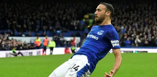 Cenk Tosun İngiliz yıldızı geride bıraktı