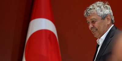 Lucescu mesaiye başladı