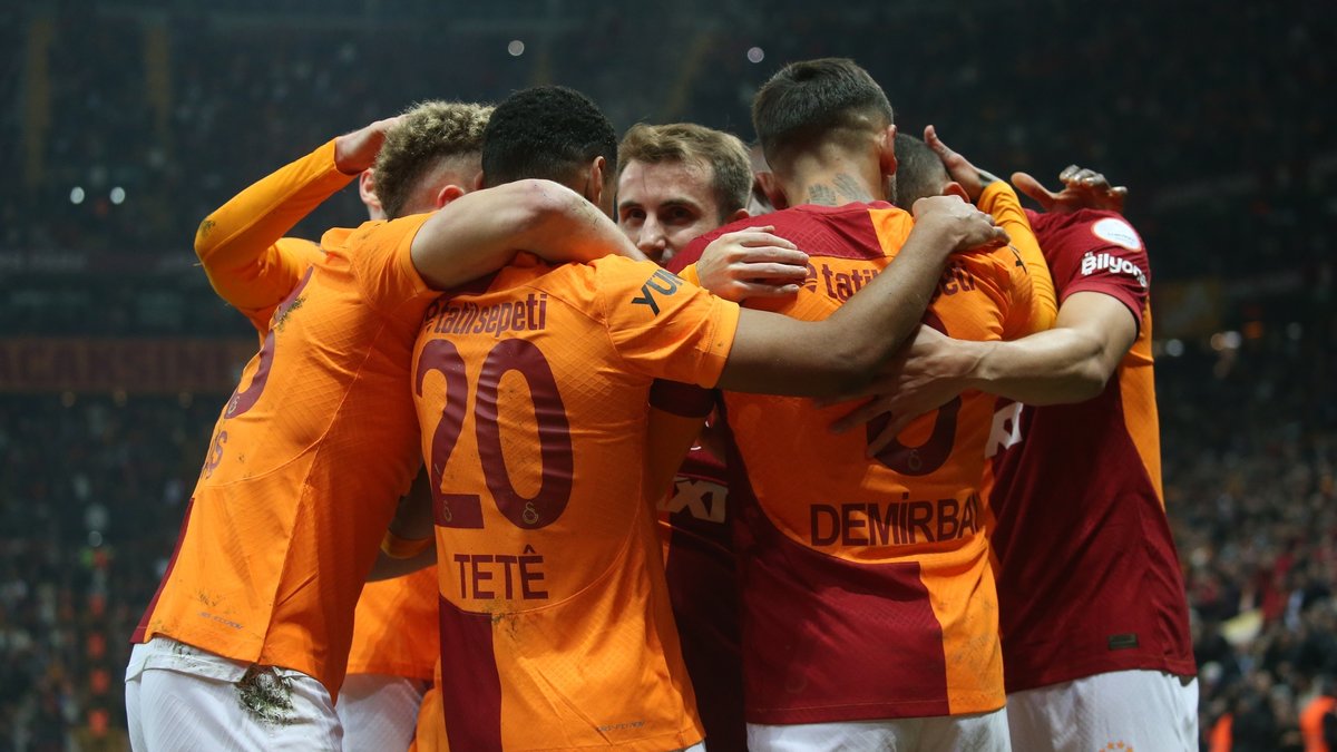 Mutlu son yakın