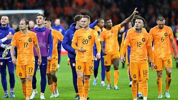 Hollanda, İrlanda'yı Weghorst ile geçti