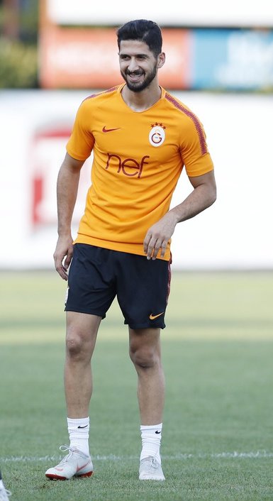 Galatasaray’da Emre Akbaba ilk antrenmanına çıktı!