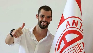 Antalya'da Andrea Poli fırtınası!