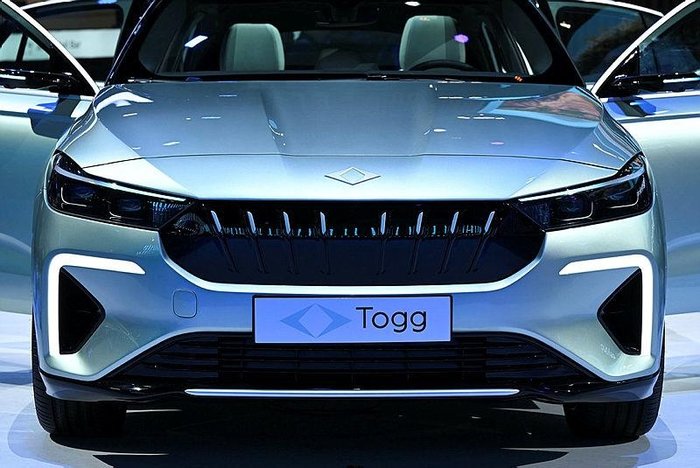 toggun-yeni-modeli-tanitildi-togg-t10f-ne-kadar-kac-tl-menzili-kac-km-teknik-ozellikleri-ne-1704887799048.jpeg