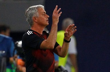 Mourinho’dan flaş Galatasaray açıklaması!