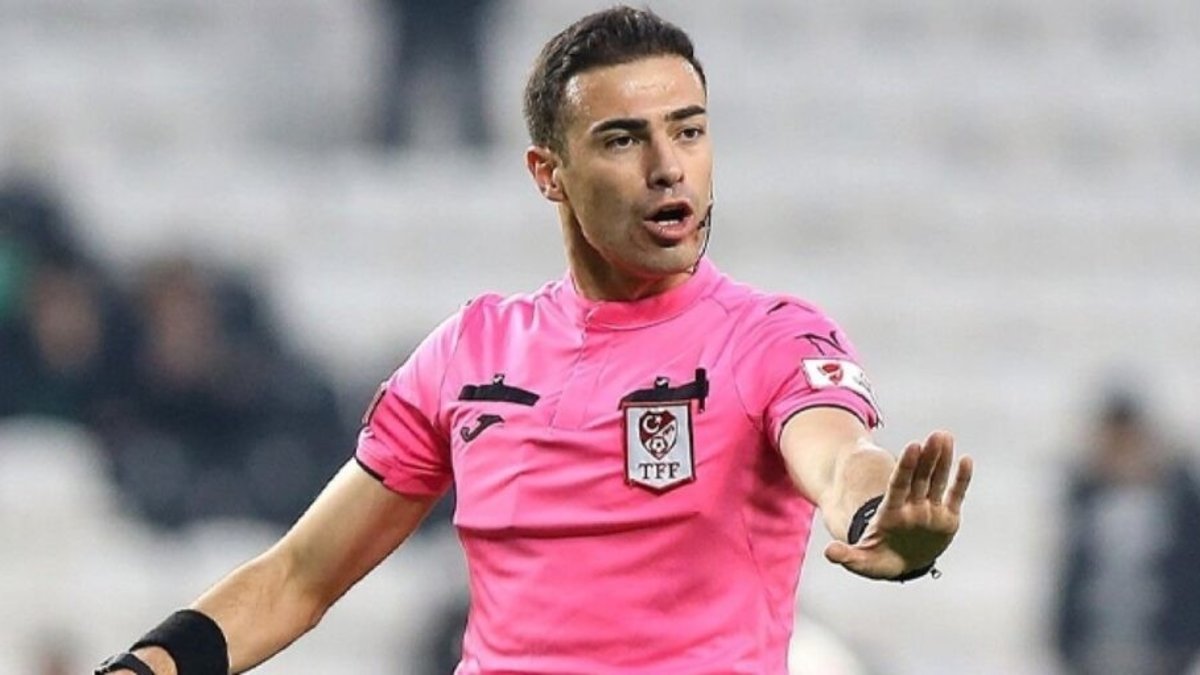 UEFA'dan Oğuzhan Çakır'a görev! UEFA'dan Oğuzhan Çakır'a görev!