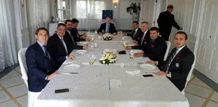 Dostluk yemeği