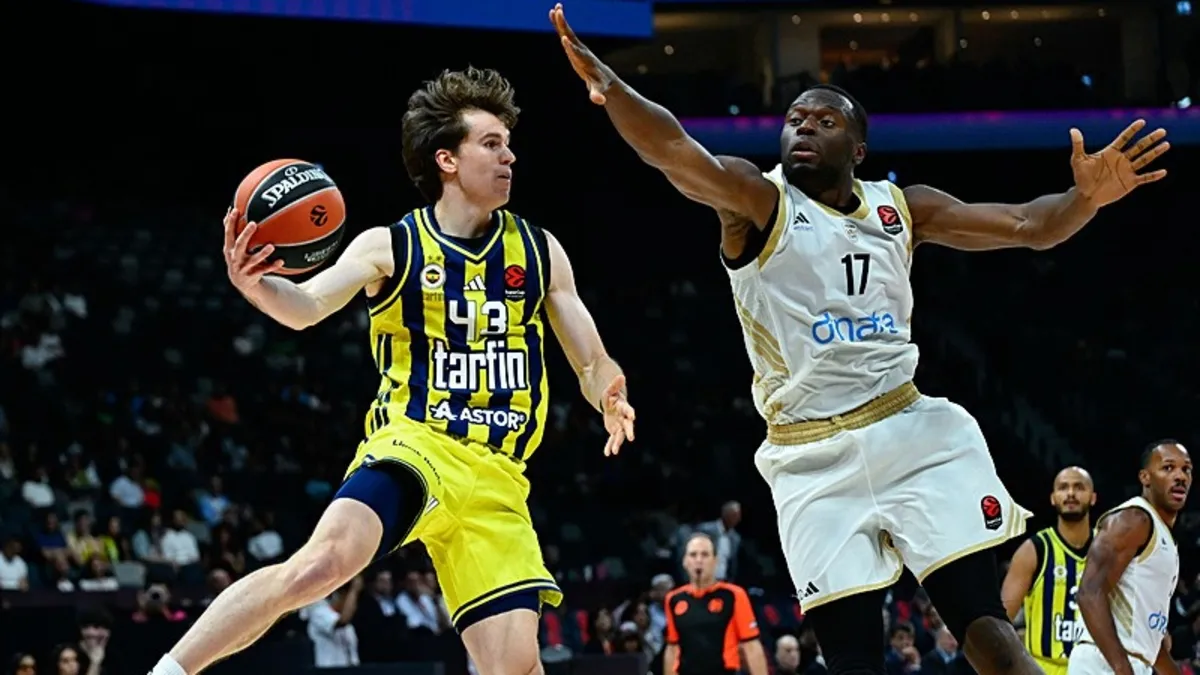 Fenerbahçe Tarfin, Dubai Basketbol'u yenerek EuroLeague Süper Kupa'da 3. oldu!