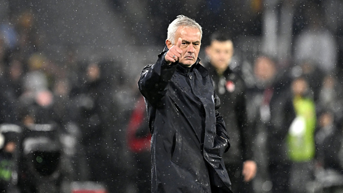 FENERBAHÇE HABERLERİ | Jose Mourinho'dan penaltı tepkisi! FENERBAHÇE HABERLERİ | Jose Mourinho'dan penaltı tepkisi!