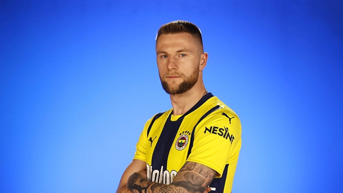 Fenerbahçe'den Galatasaray'a Milan Skriniar göndermesi Fenerbahçe'den Galatasaray'a Milan Skriniar göndermesi