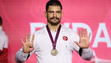 Taha Akgül kimdir, kaç yaşında?