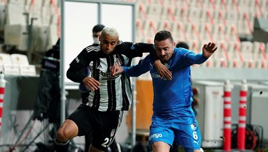 Adana Demirspor sol bek Kaan Kanak'ı renklerine bağladı!