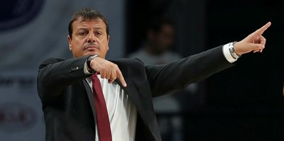 Anadolu Efes, Ataman'la siftah yaptı