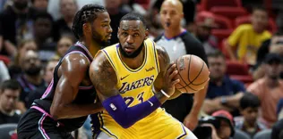 LeBron’dan eski takımına 51 sayı