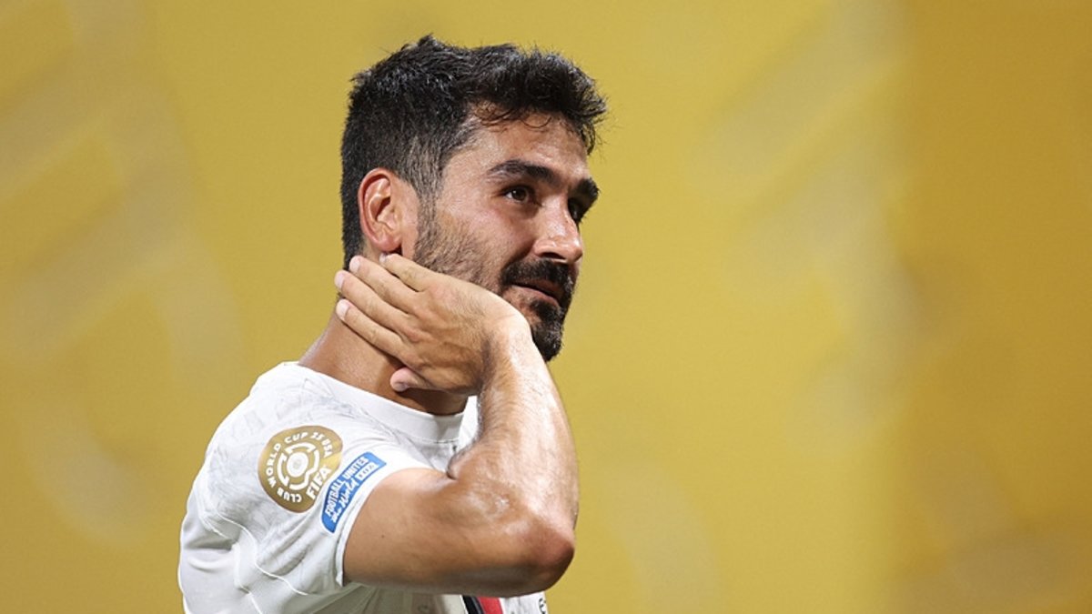 TRANSFER HABERİ | Galatasaray'da İlkay Gündoğan gelişmesi! İki katını istedi TRANSFER HABERİ | Galatasaray'da İlkay Gündoğan gelişmesi! İki katını istedi