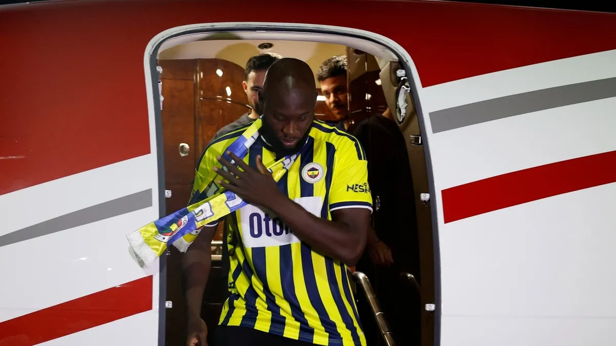Lukaku İstanbul'da: Fenerbahçe'ye İmza İçin Geldi