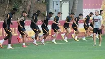 Aslan’a durmak yok