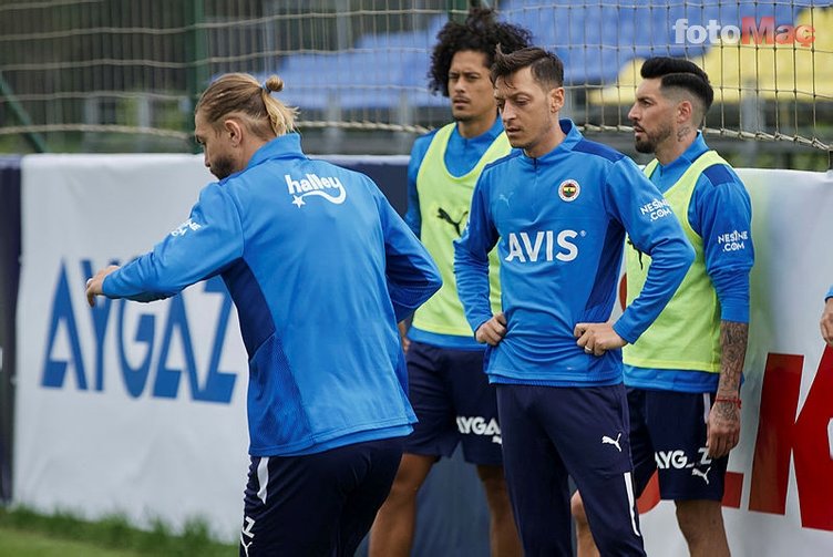 Son dakika spor haberi: Fenerbahçe'den Mesut Özil'e özel 'Mavi Kart' uygulaması!