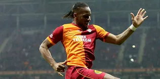 Galatasaray Didier Drogba’ya plaket verecek!