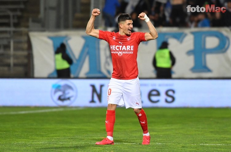 Trabzonspor'un gündemindeki Zinedine Ferhat için talipler artıyor