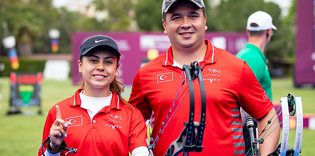 Hazal Burun ve Emircan’dan altın