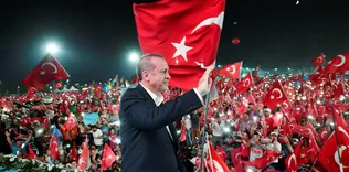 Millet darbeyi lideriyle püskürttü