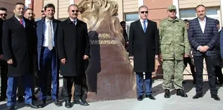 Şehitler için anıt