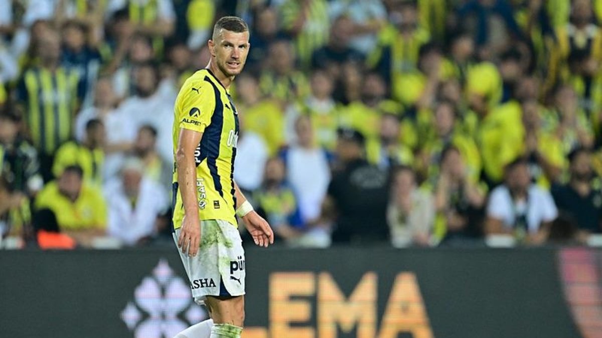 Edin Dzeko: Pozisyon yokken goller yedik