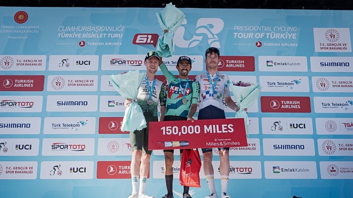 TUR'un üçüncü etabında kazanan Ivan Ramiro Sosa oldu!