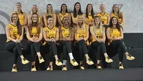 VakıfBank sezonu açtı